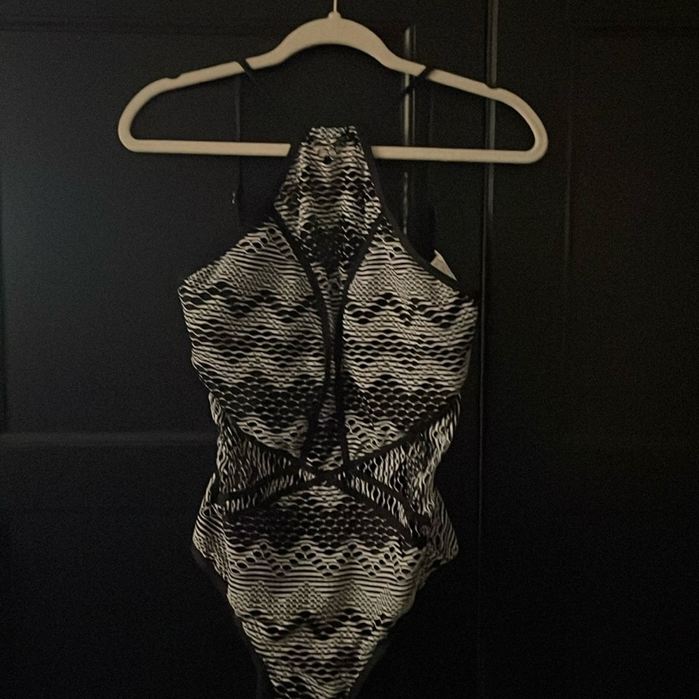 BECCA Black and White Patterned One-Piece Swimsuit